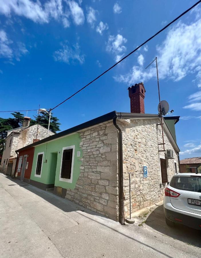 The Green House - 20M From The Beach Novigrad Istria Esterno foto