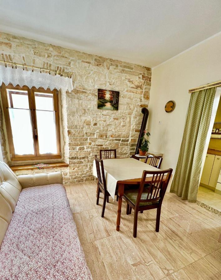 The Green House - 20M From The Beach Novigrad Istria Esterno foto